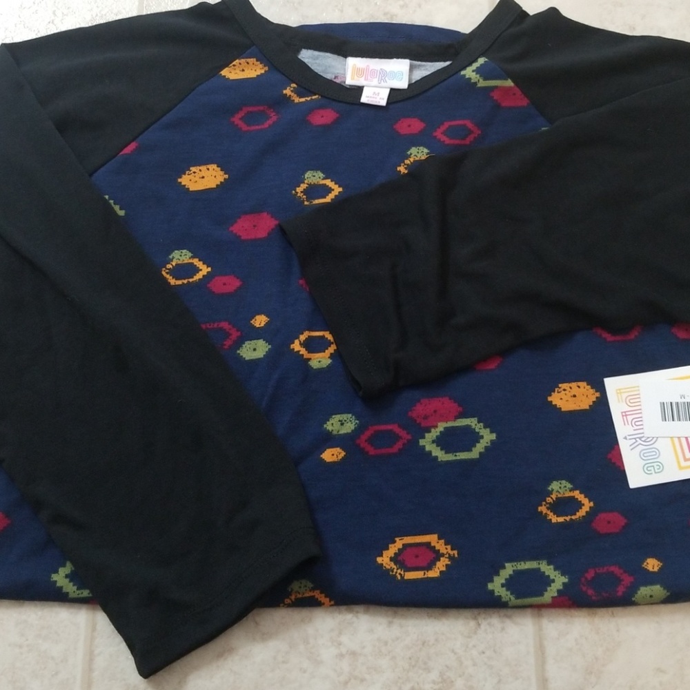 Lularoe top